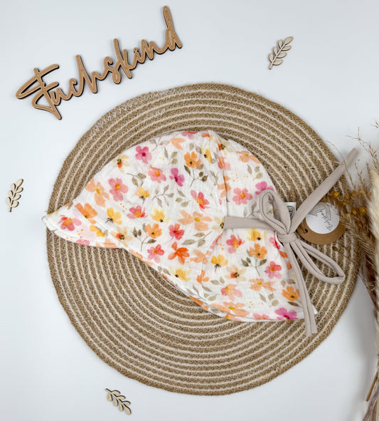 Musselin- Sonnenhut KU 46-50cm / 100% Baumwolle / doppelt vernäht/ Blumen pink- orange